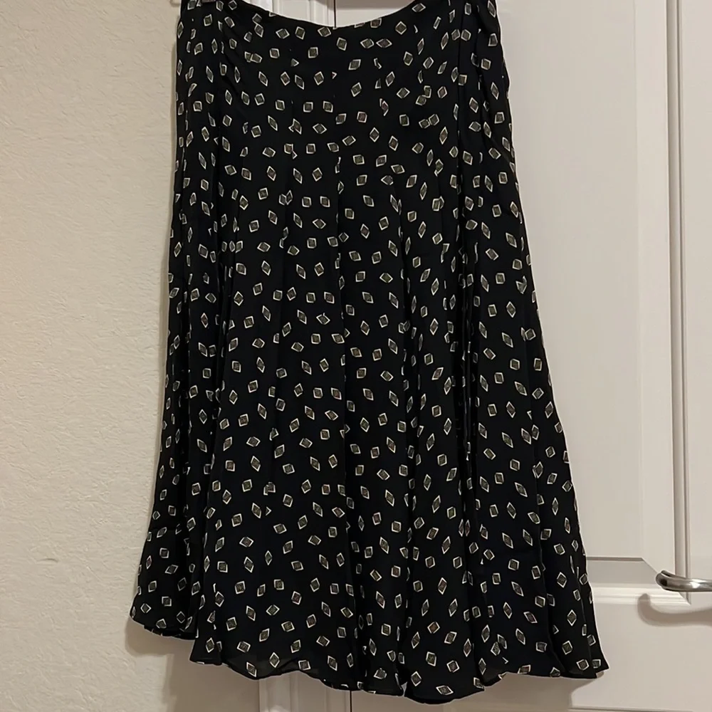 Jones New York Collection vintage petite silk skirt - Picture 1 of 4